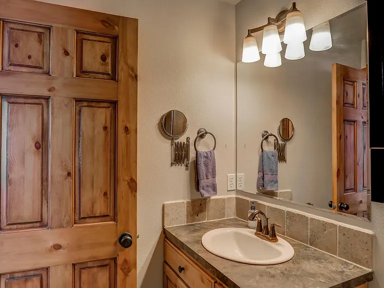 1683 Ginney Way — Photo 11