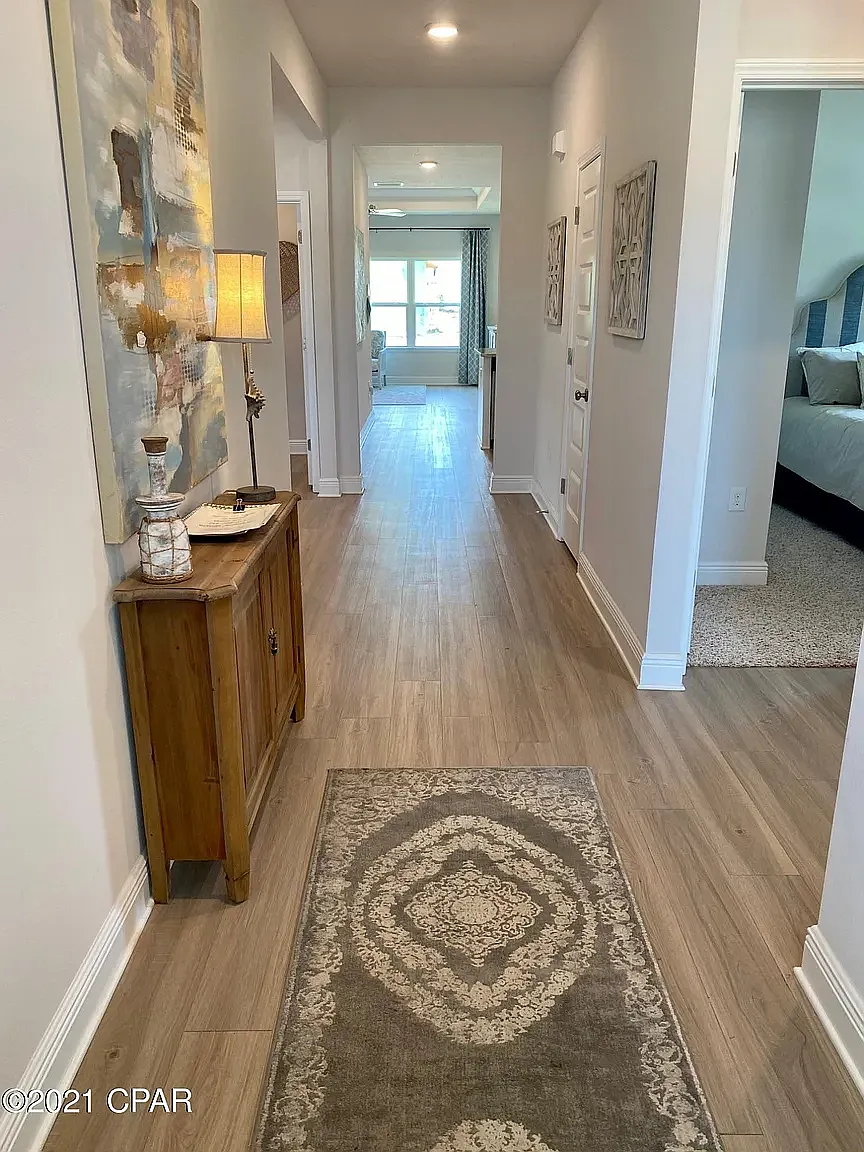 4 bed, 1835 sqft, $2,600 — Photo 4