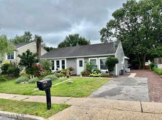 149 Windward Dr, Barnegat, NJ 08005
