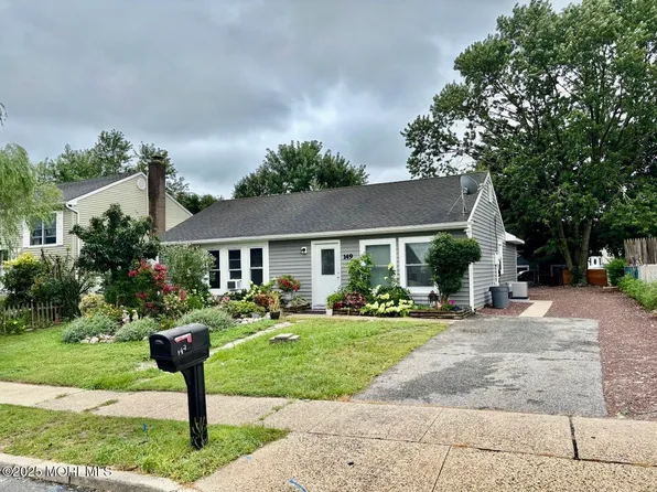 149 Windward Drive, Barnegat, NJ 08005