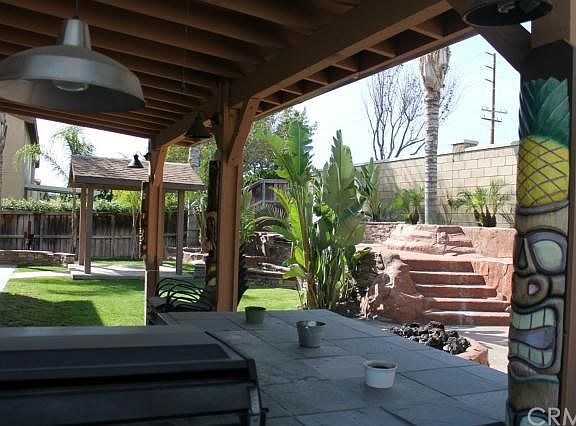5th image of 13832 Hollywood Ave
