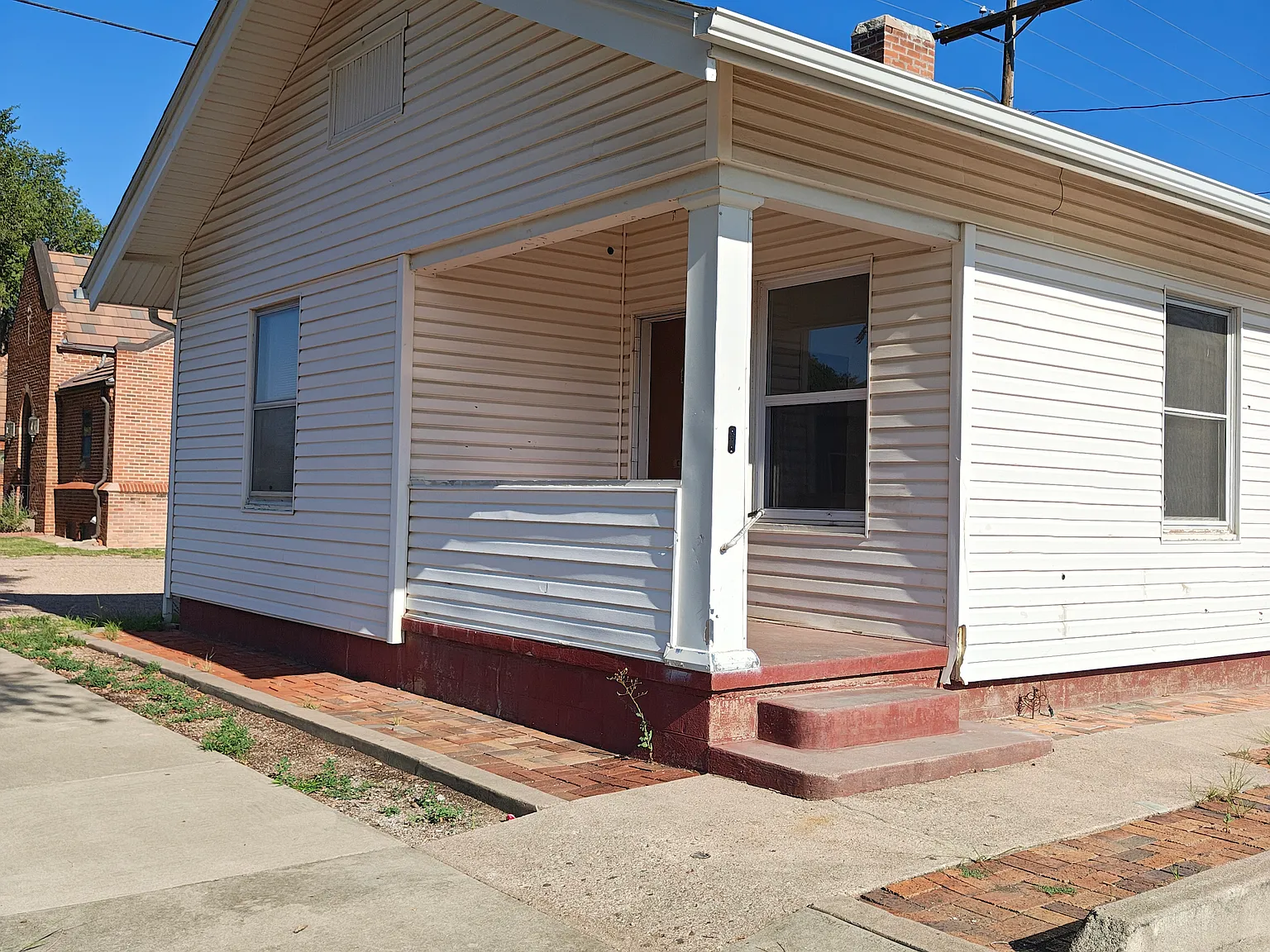 2 bed, 868 sqft, $1,000 — Photo 1