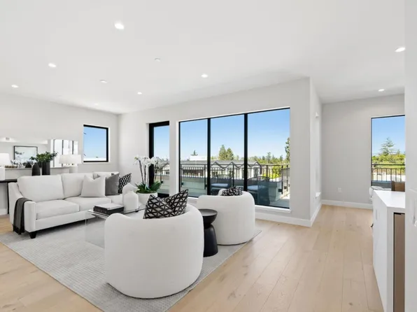 450 1st St Unit Penthouse 1, Los Altos, CA 94022