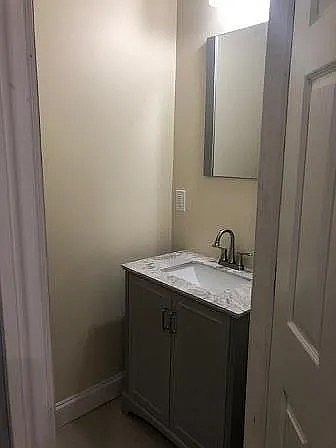 1st image of 121 Claremont Ave #1