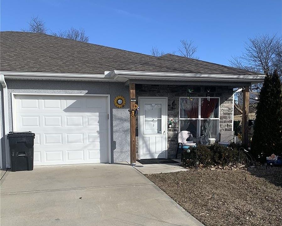 912 Riffle Drive