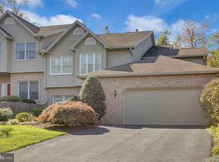 4 Crain Cir, Lemoyne, PA