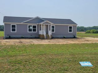 37598 Blue Crab Cir, Painter, VA 23420