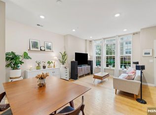5 Wesmont Dr, Wood Ridge, NJ 07075
