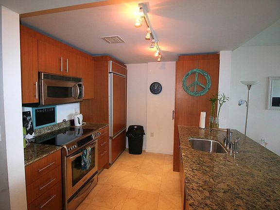 3rd image of 10275 Collins Ave APT 1527