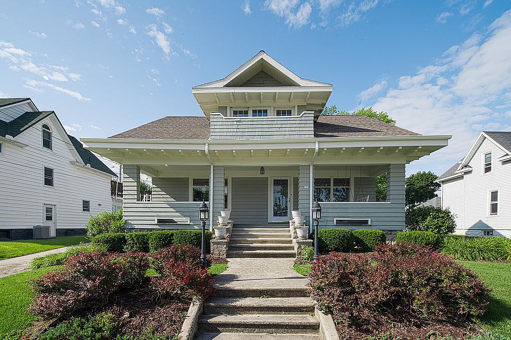 118 Grant St, Valders, WI 54245 Zillow