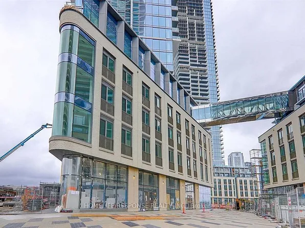 1000 Portage Pkwy, Vaughan, ON