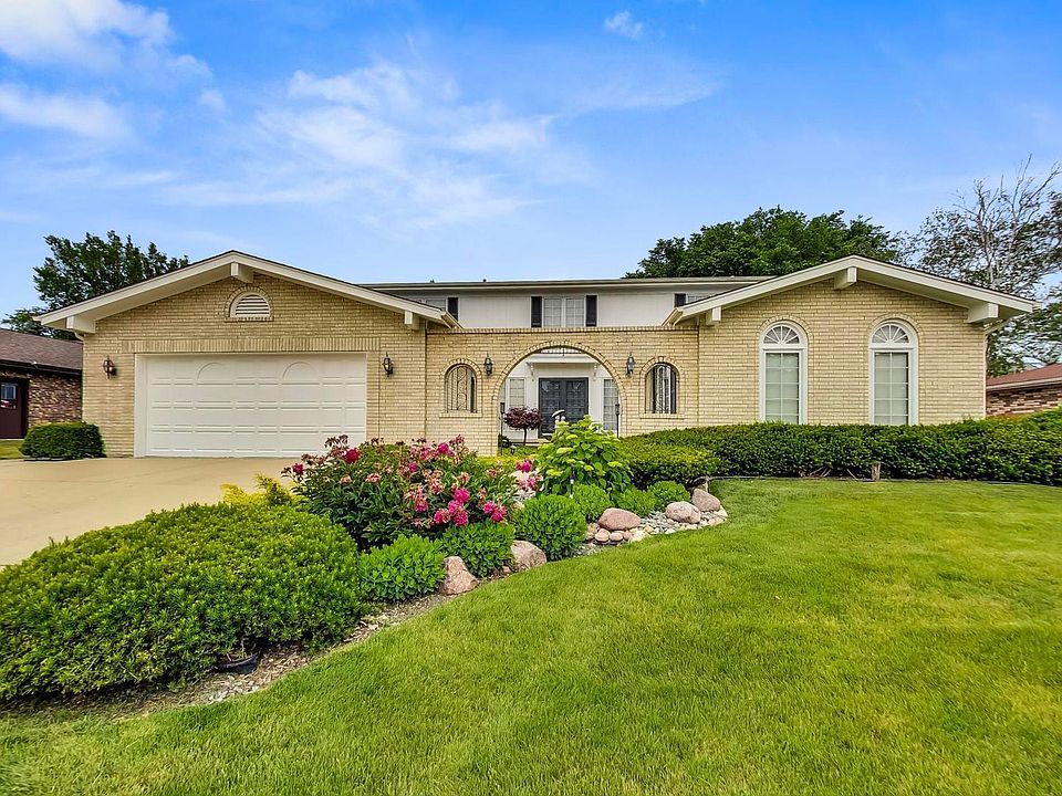 1st image of 3154 Doriann Dr