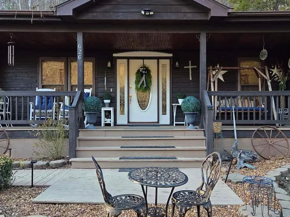 626 Little Paint Crk, East Point, KY 41216