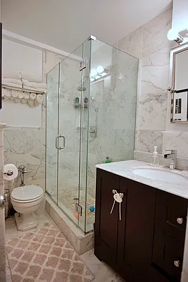 Rented by Domus Realty | media 22