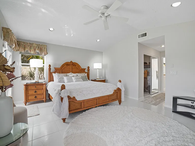 12573 Coral Lakes Dr — Photo 12