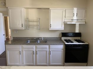 334 Raymond 1 N #10, Elgin, IL 60120