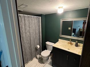 1113 Cynthia St, Lawrence, KS 66049