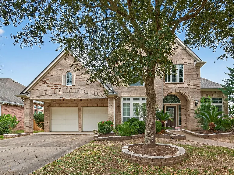 5215 Field Briar Ln — Photo 1