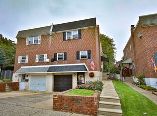 7333 Hiola Rd, Philadelphia, PA 19128