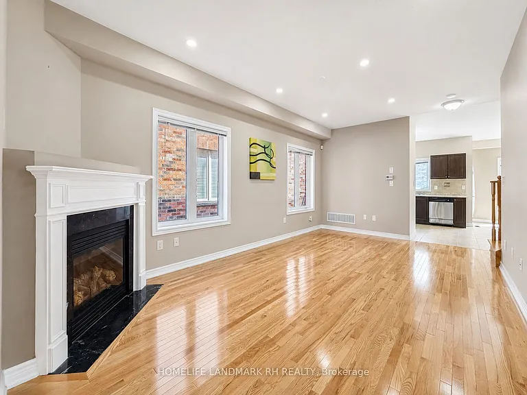 45 Ivory Silk Dr — Photo 4