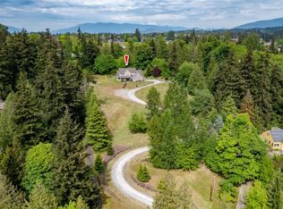 16711 Blodgett Road, Mount Vernon, WA 98274