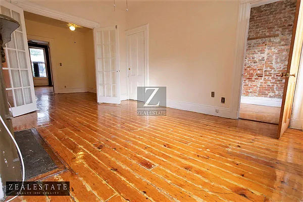 Rented by ZealEstate Group Inc | media 51