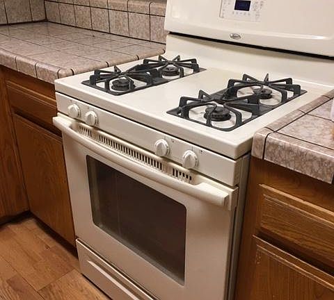 5th image of 561 Otsego Dr