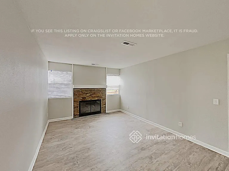 17523 E Grand Ave — Photo 7