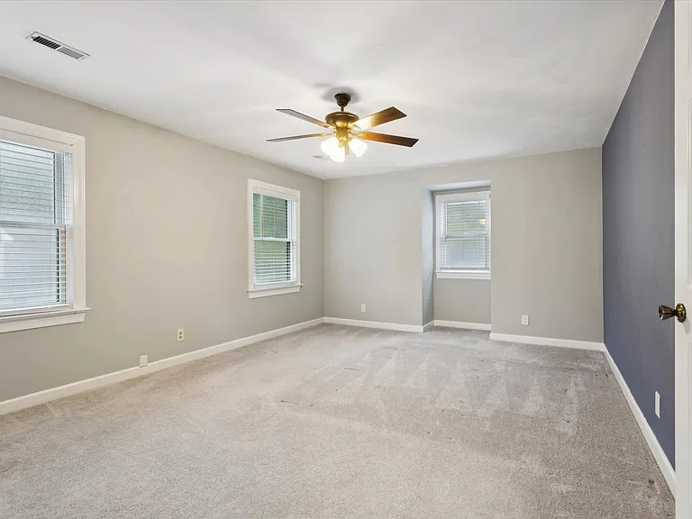 1728 Martin Rd — Photo 14