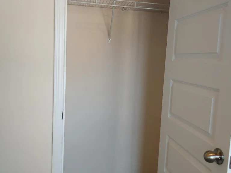 243 Centennial Cir — Photo 32