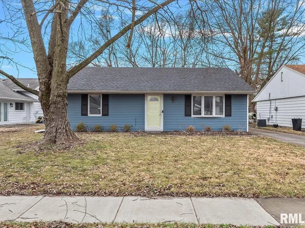 2828 Cardigan Dr, Springfield, IL 62702