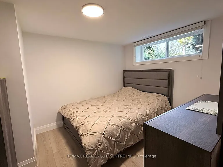 171 Manitou Way #LOWER — Photo 9