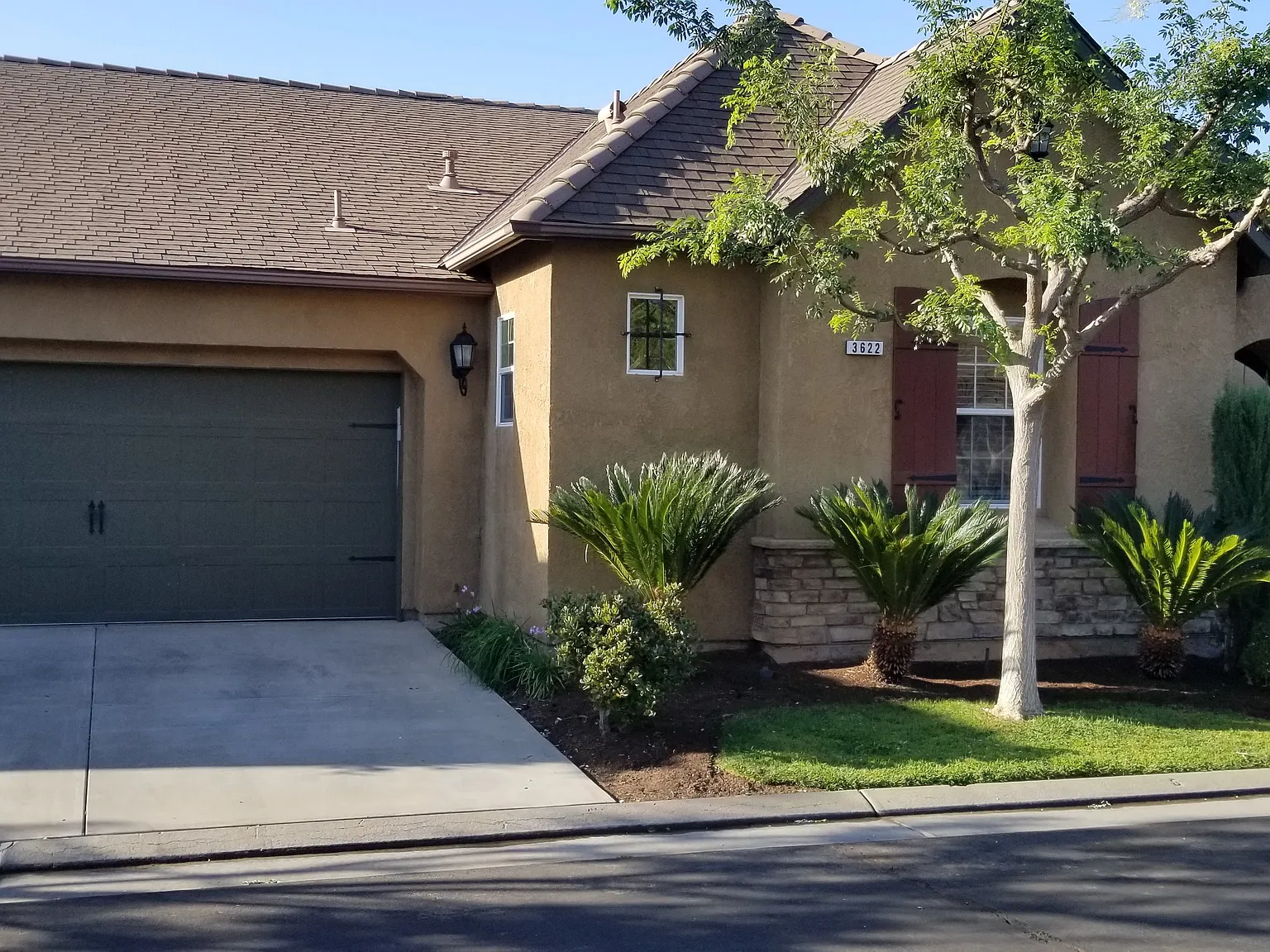 1 bed, 1680 sqft, $1,170 — Photo 2