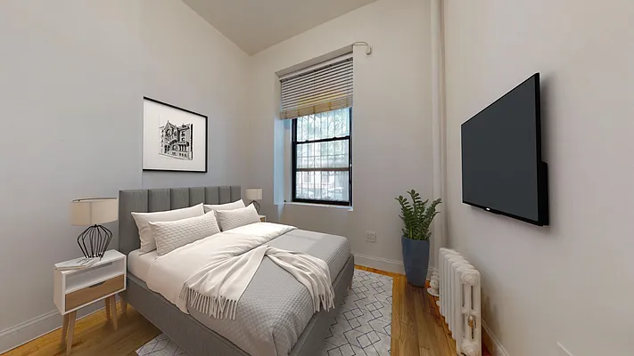 Rented by Bond New York | media 24