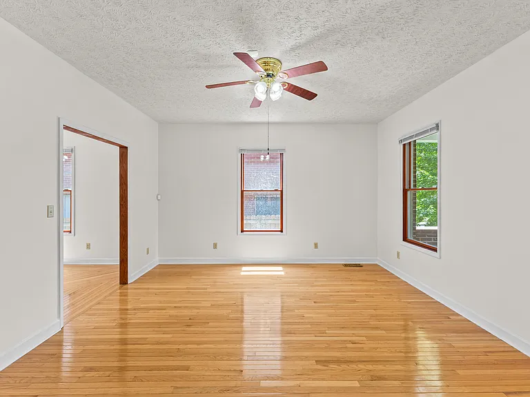 78 Auburn Ave — Photo 14