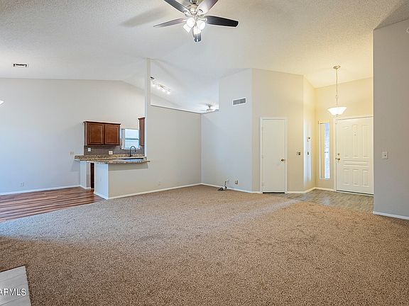 5th image of 8031 W KRALL Street