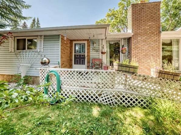 350 E Silver Ridge Cres NW, Calgary, AB T3B 3T5