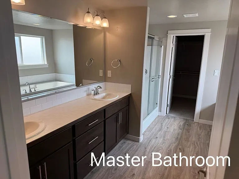 7545 W Havana Dr — Photo 6