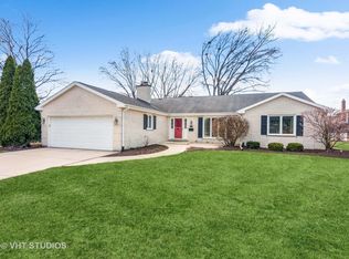 1616 Emerson Ct, Wheaton, IL 60189