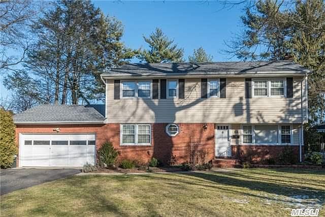 1st image of 48 Saint Andrews Dr