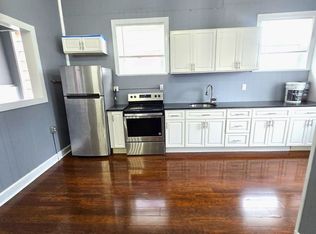8 Saint John Street, West Warwick, RI 02893
