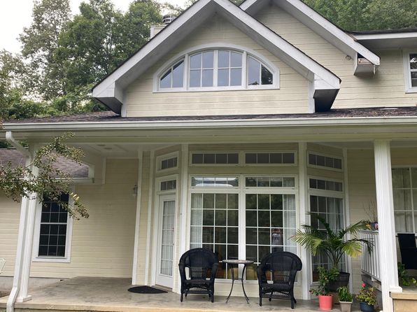 100 Dogwood Hills Rd APT A, Wildwood, GA 30757