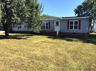 400 3rd Ave N, Decherd, TN 37324