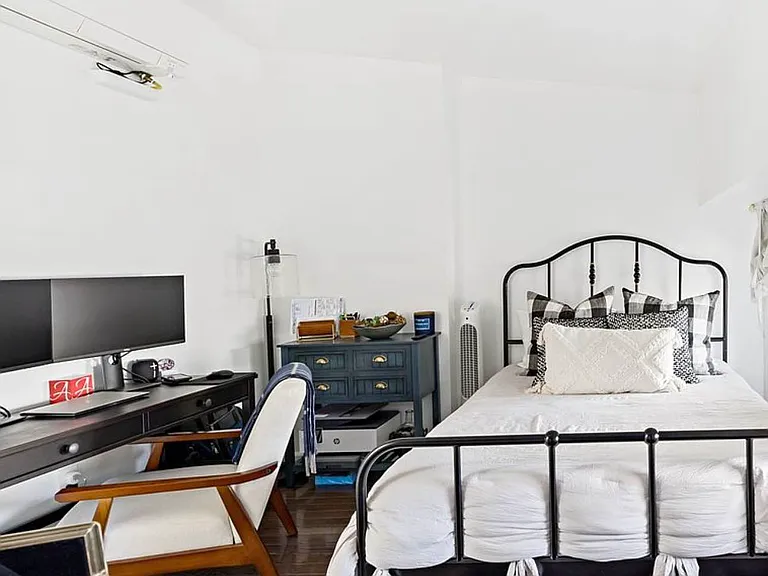 808 Greene Ave #2 — Photo 8