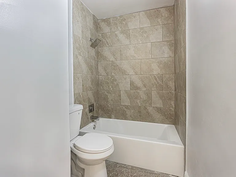 8706 Ruth Pl — Photo 14