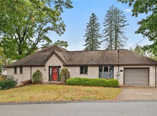 1301 Grandview Ave, Glenshaw, PA 15116