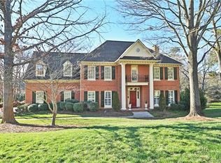 1122 Sydney Dr, Charlotte, NC 28270