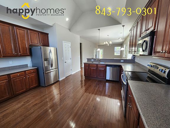 5th image of 125 Winding River Dr #1