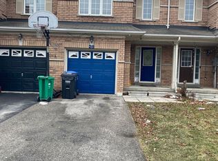 28 Wicklow Rd, Brampton, ON L6X 0J6