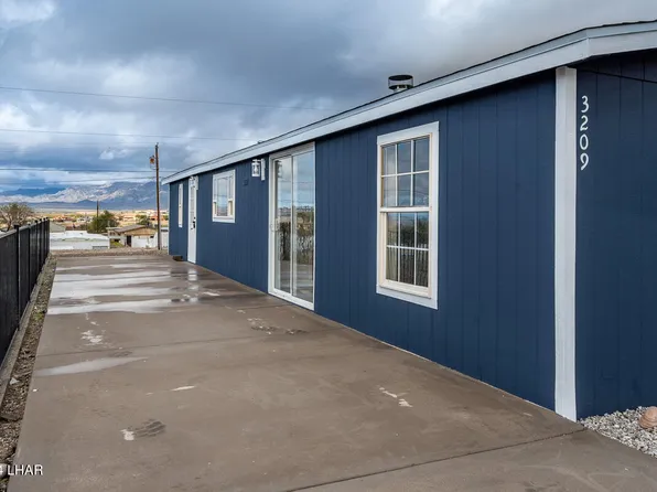 3209 Kenneth Ln, Lake Havasu City, AZ 86404
